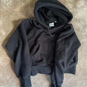 TNA Black Cropped Hoodie Sweatshirt Aritzia